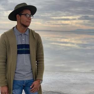 Meet your Posher, Adan r